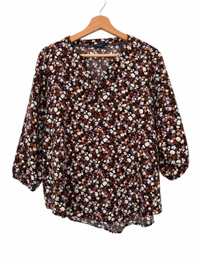 DENVER HAYES BLACK/PURPLE/ORANGE/WHITE DITSY FLORAL V-NECK TOP/BLOUSE, MEDIUM